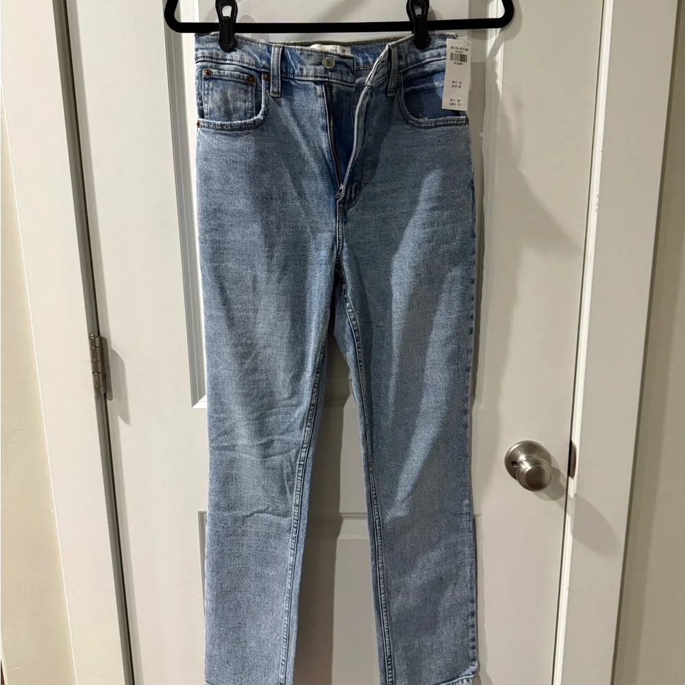 Abercrombie & Fitch 90s ultra high Straight Leg Jeans NWT Size 26/2s ankle - Picture 4 of 10